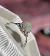 Cargar imagen en el visor de la galería, Anillos Prehenita