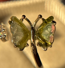 Cargar imagen en el visor de la galería, Anillo Mariposa Turmalina Tricolor (Plata .925)