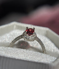 Cargar imagen en el visor de la galería, Anillos Granate