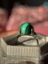 Cargar imagen en el visor de la galería, Anillos de Malaquita (Plata .925)