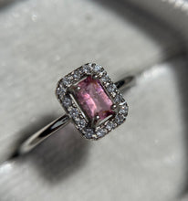 Cargar imagen en el visor de la galería, Anillos Turmalina (Colores variados)