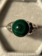 Cargar imagen en el visor de la galería, Anillos de Malaquita (Plata .925)