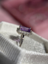 Cargar imagen en el visor de la galería, Anillo Amatista