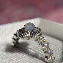 Cargar imagen en el visor de la galería, Anillos Piedra Luna