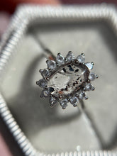 Cargar imagen en el visor de la galería, Anillo cabujón Súper 7
