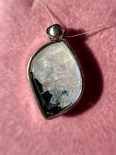 Cargar imagen en el visor de la galería, Dijes Piedra Luna (Plata .925)