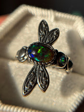 Cargar imagen en el visor de la galería, Anillo Libélula Ópalo negro (Plata .925)
