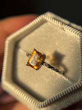 Cargar imagen en el visor de la galería, Anillo Citrino (Plata .925)
