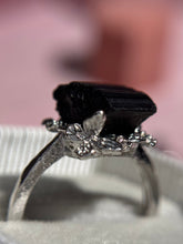 Cargar imagen en el visor de la galería, Anillos Turmalina negra