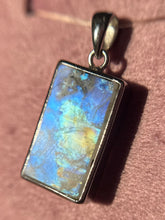 Cargar imagen en el visor de la galería, Dijes Piedra Luna (Plata .925)