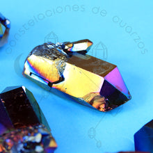 Cargar imagen en el visor de la galería, Puntas / Cluster de Cuarzo Blanco Aura Titanio