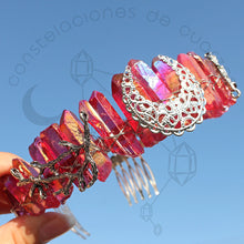Cargar imagen en el visor de la galería, Coronas y Tiaras con Cuarzos