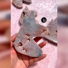 Cargar imagen en el visor de la galería, Unicornio de Amatista Rosa