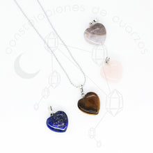 Cargar imagen en el visor de la galería, Collar de Corazón de Cuarzo