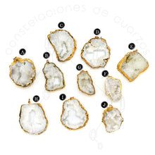 Cargar imagen en el visor de la galería, Collar de Cuarzo Blanco (Natural / Teñido)