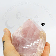 Cargar imagen en el visor de la galería, Punta Semipulida de Cuarzo Rosa