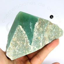 Cargar imagen en el visor de la galería, Punta Semipulida de Aventurina Verde