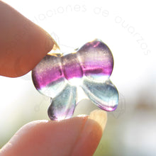 Cargar imagen en el visor de la galería, Figura Mini de Fluorita Arcoíris