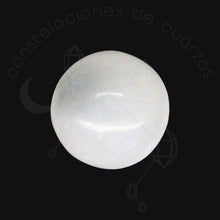 Cargar imagen en el visor de la galería, Esfera de Selenita