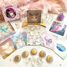 Cargar imagen en el visor de la galería, Spirit Cats Deck