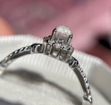 Cargar imagen en el visor de la galería, Anillos Piedra Luna
