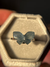 Cargar imagen en el visor de la galería, Anillo Mariposa Cianita Azul claro (Plata .925)
