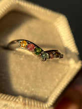 Cargar imagen en el visor de la galería, Anillo Turmalina de colores (Plata .925)
