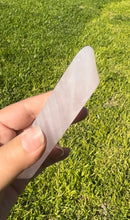 Cargar imagen en el visor de la galería, Bowl nube de Cuarzo Rosa
