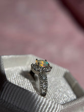 Cargar imagen en el visor de la galería, Anillos Ópalo Etíope
