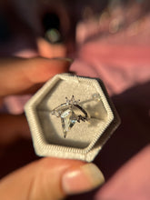 Cargar imagen en el visor de la galería, Anillo Cuarzo Aura Ángel (Plata .925)
