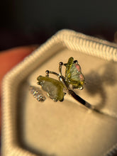 Cargar imagen en el visor de la galería, Anillo Mariposa Turmalina Tricolor (Plata .925)
