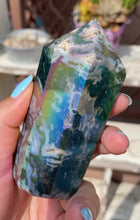 Cargar imagen en el visor de la galería, Torre de Ágata musgo aura ángel
