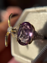 Cargar imagen en el visor de la galería, Anillo Colibrí - Amatista Facetada (Plata.925)
