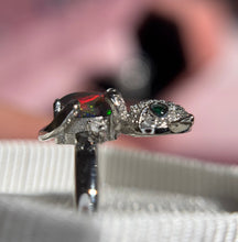 Cargar imagen en el visor de la galería, Anillos Ópalo Negro
