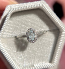 Cargar imagen en el visor de la galería, Anillos Aguamarina
