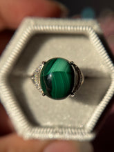 Cargar imagen en el visor de la galería, Anillos de Malaquita (Plata .925)
