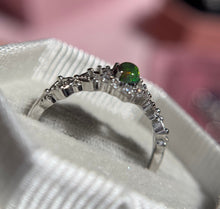 Cargar imagen en el visor de la galería, Anillos Ópalo Negro
