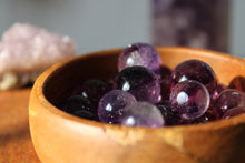 Cargar imagen en el visor de la galería, Esferas de Amatista
