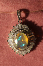 Cargar imagen en el visor de la galería, Dijes Ópalo Etíope (Plata .925)
